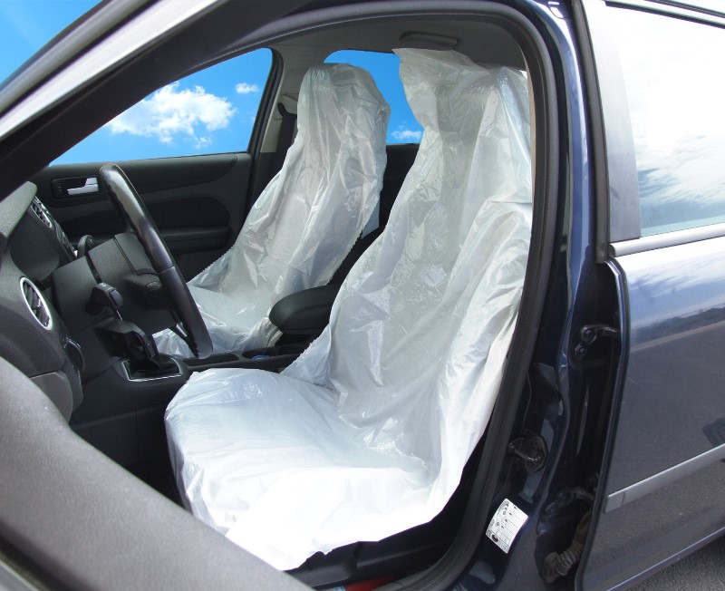 Защитные чехлы на сиденья автомобиля