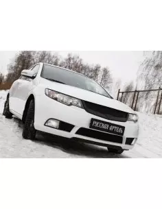 Решетка радиатора спорт с черной сеткой  (3 мм,)  Kia Cerato Forte 2008-2013, глянец (под покраску)